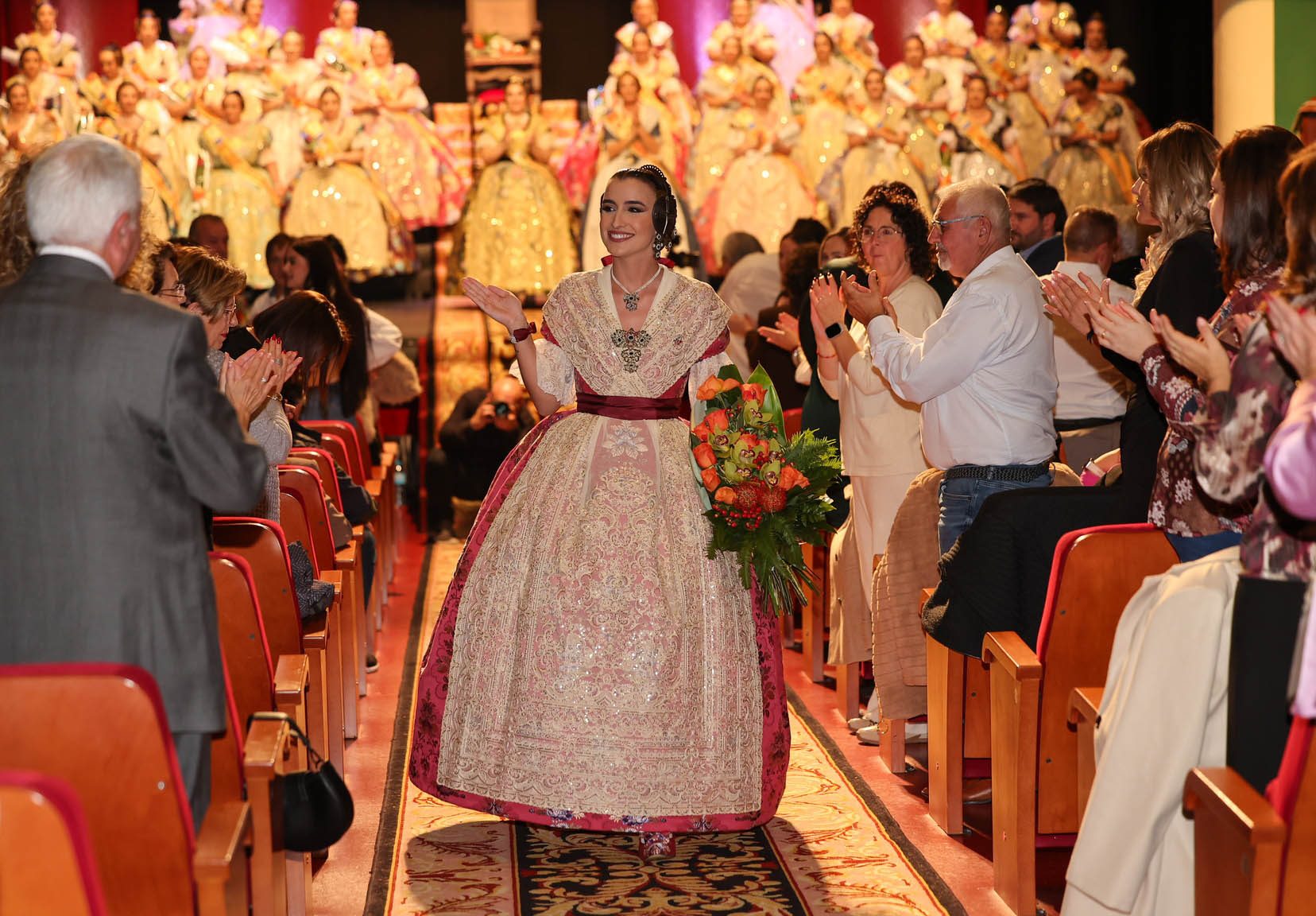 aderezos de fallera Valentia