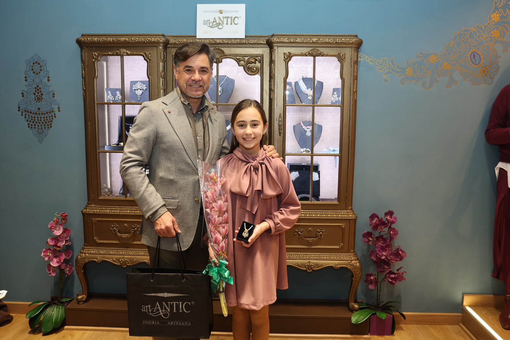 aderezos de fallera Valentia