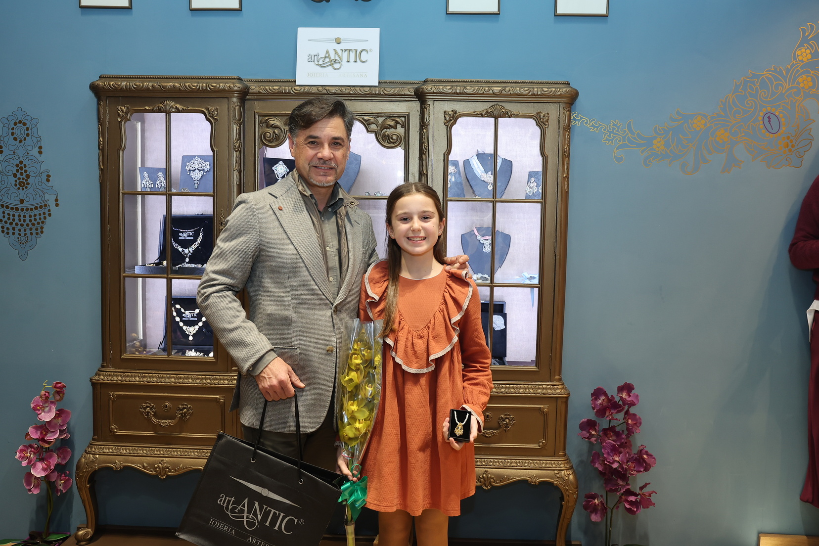 aderezos de fallera Valentia