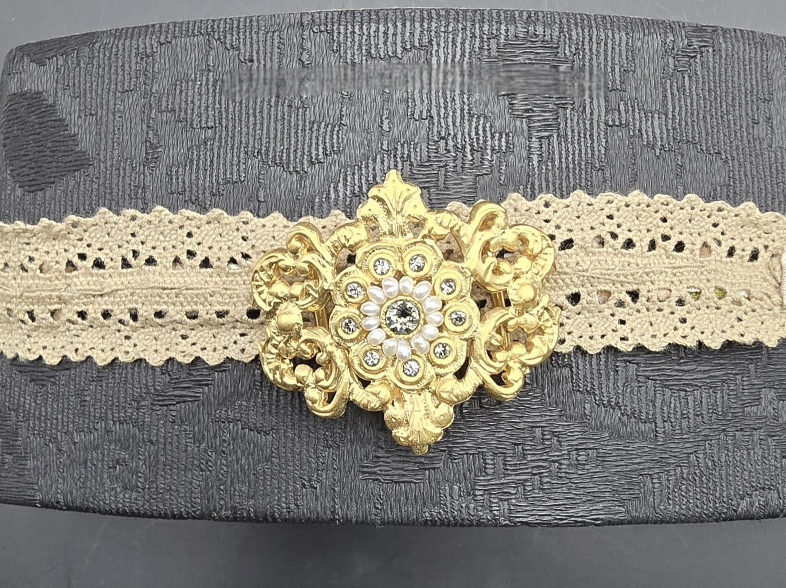 aderezos de fallera Valentia